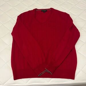 Gently worn Sz M banana republic red extra fine merino wool sweater V-Nexk